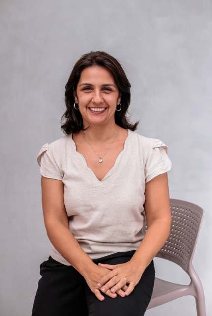 Fernanda Ferreira Correa, professora confirmada da pós-graduação